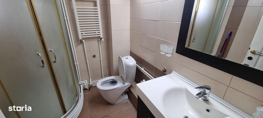 Apartament cu 4 camere în Central