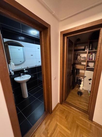 Apartament cu 2 camere decomandat în Exterior Vest