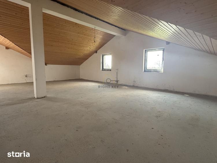 Casă cu 3 camere cu Teren 250 Mp în Dragomirești-Vale