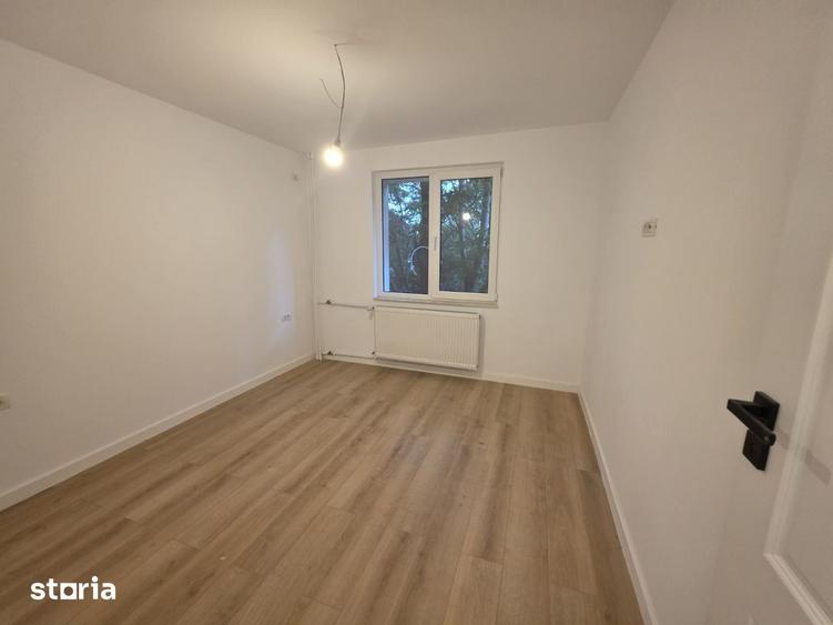 Apartament cu 3 camere în Vitan