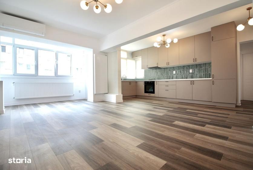 Apartament cu 3 camere decomandat în Teiul Doamnei