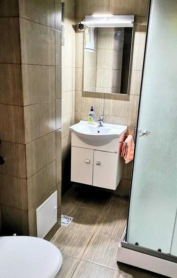 Apartament cu 2 camere decomandat în Vest