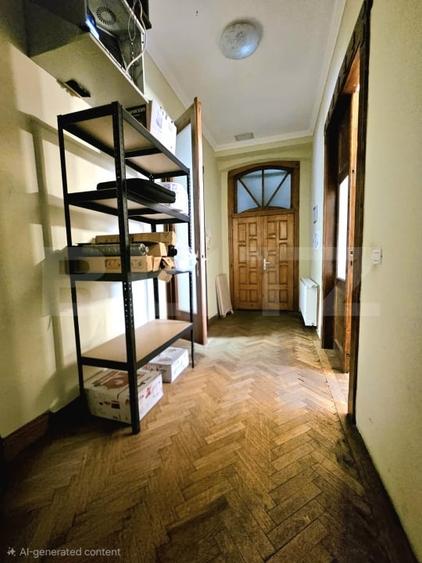Apartament cu 4 camere semidecomandat în Traian