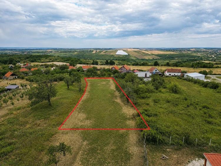 Teren de 1200 mp, în Săldăbagiu de Munte