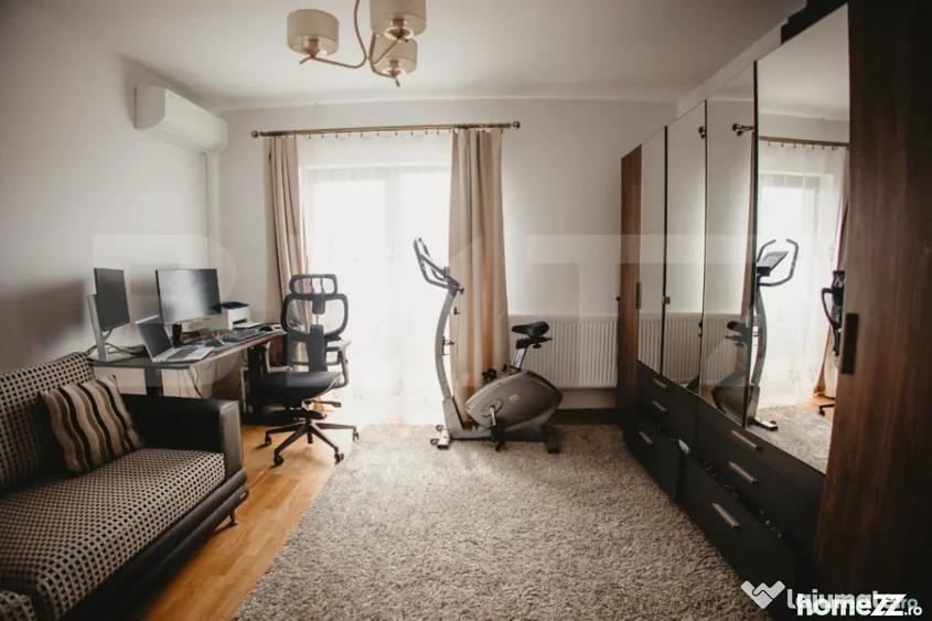 Casă cu 4 camere cu Teren 562 Mp în Iris