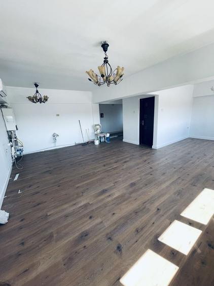 Apartament cu 4 camere în Valea Lupului