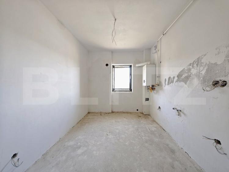 Apartament cu 3 camere decomandat în Nufărul