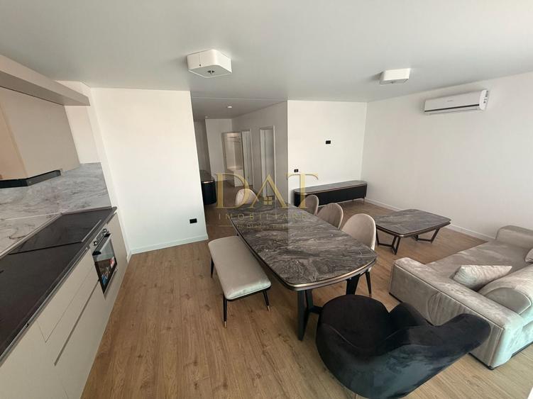 Apartament cu 3 camere în Zorilor
