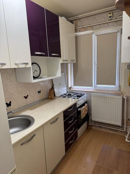 Apartament cu 2 camere decomandat în Exterior Vest