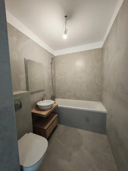 Apartament cu 2 camere semidecomandat în Pache Protopopescu