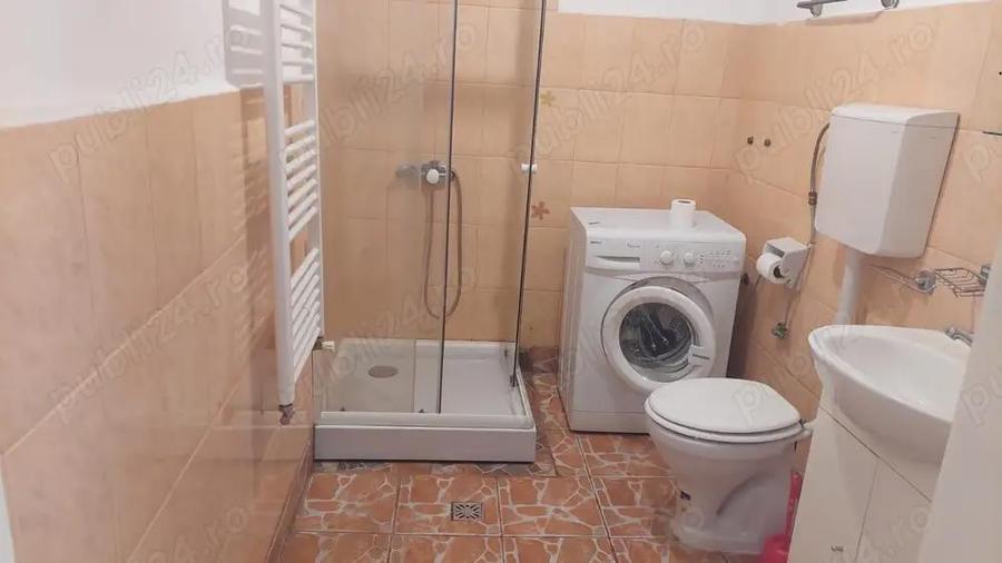 Casă cu 3 camere în Central