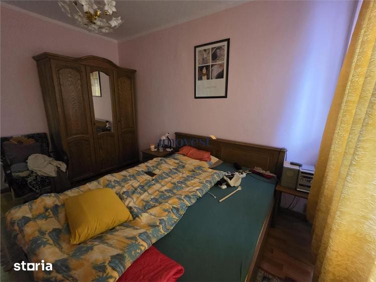 Apartament cu 4 camere în Lucian Blaga