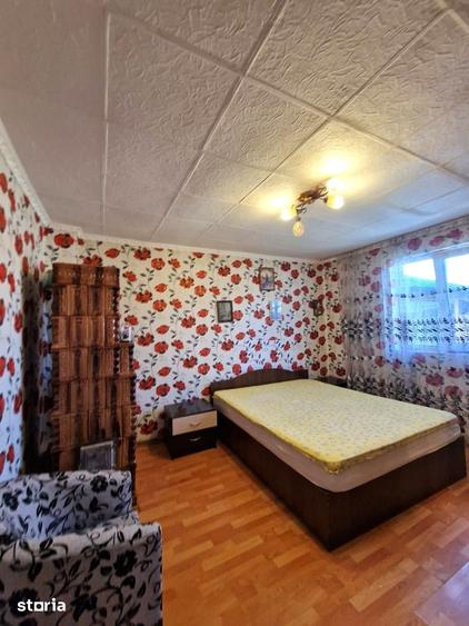 Casă cu 2 camere cu Teren 275 Mp în Central