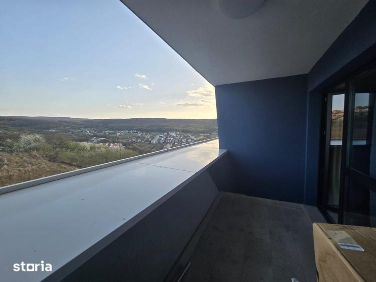 Apartament cu 3 camere în Zorilor