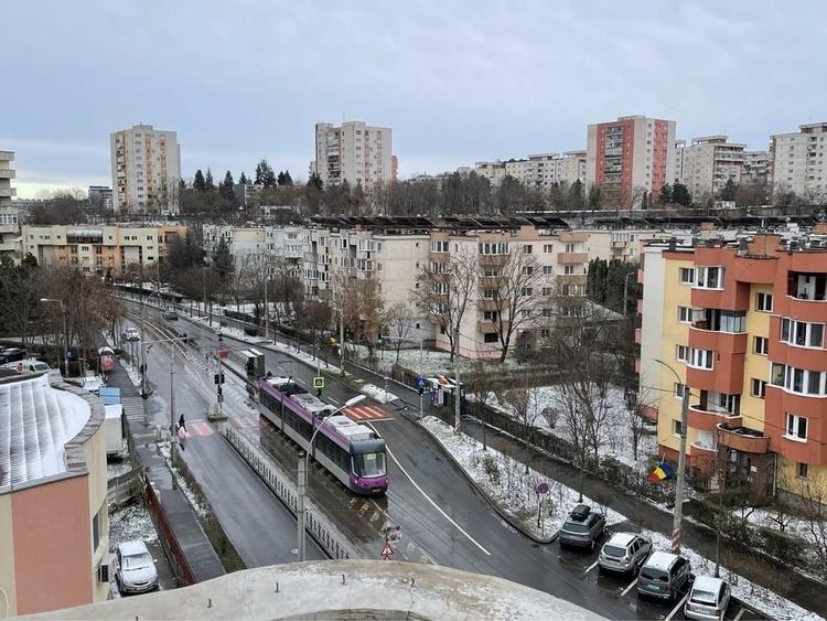 Apartament cu 2 camere decomandat, mobilat în Plopilor