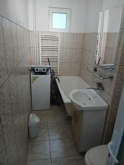 Inchiriez apartament, 2 camere. Zona: Vlaicu, Fat Frumos - Utilat cu centrala proprie. - 7