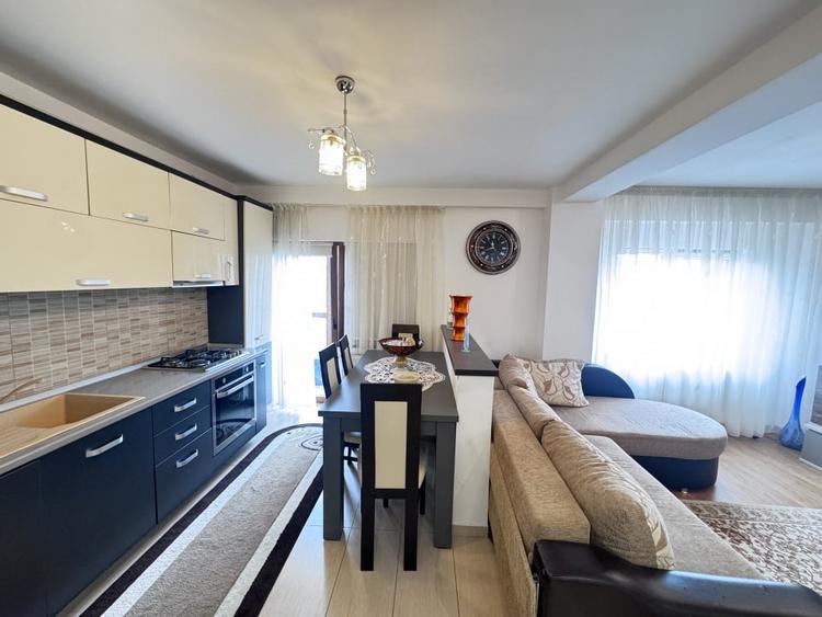 apartament cu 3 camere-de inchiriat-bloc nou-parcare proprie - 2