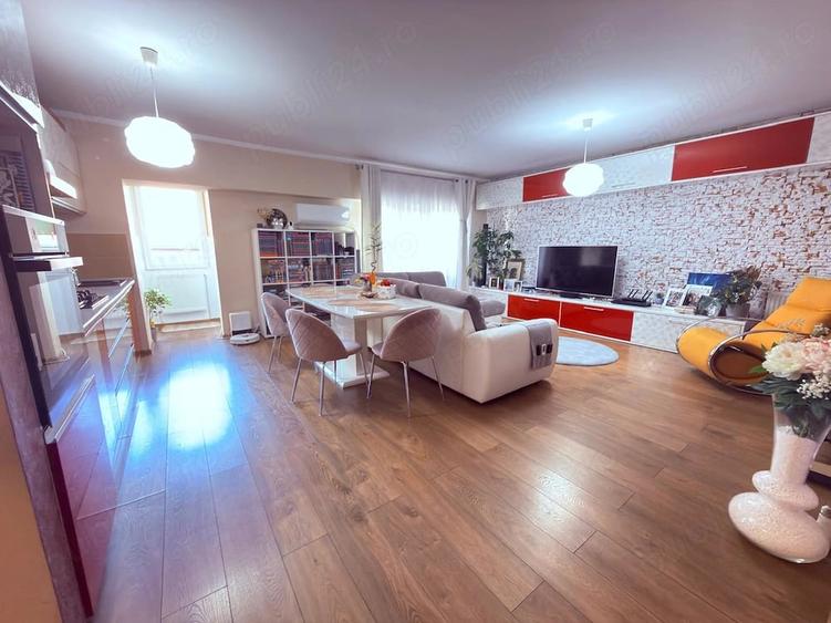 Apartament de vanzare 3 camere etaj 1 8 Nicolina bloc 1989 - 8