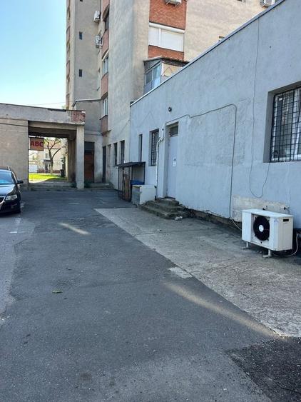 Spațiu comercial, de 144 mp, în Cantemir