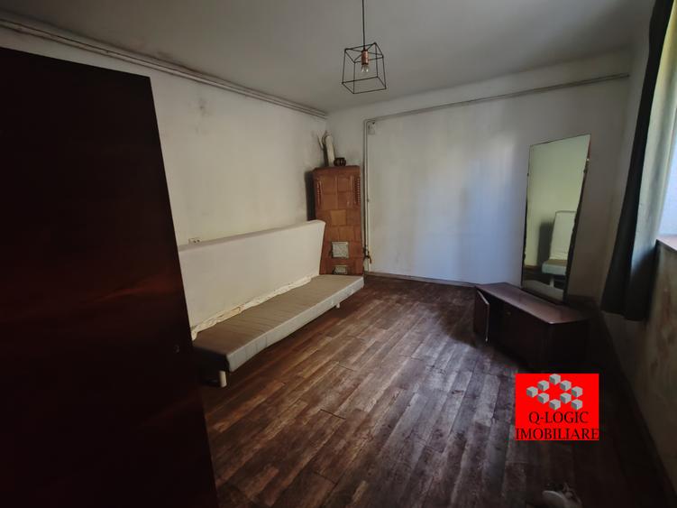 Casă individuală cu 3 camere cu Canalizare în Central