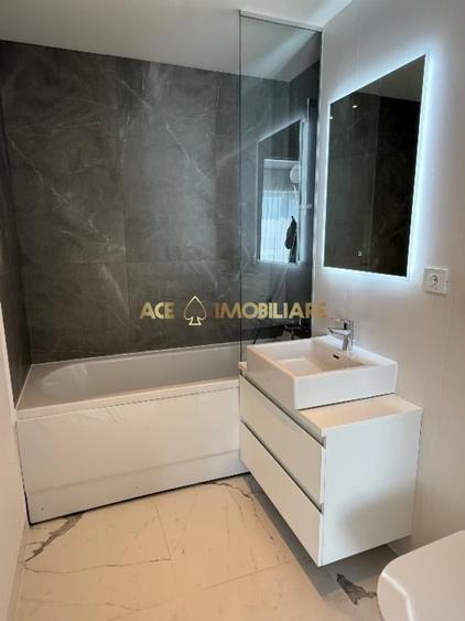 Apartament cu 3 camere decomandat, mobilat în Jiului
