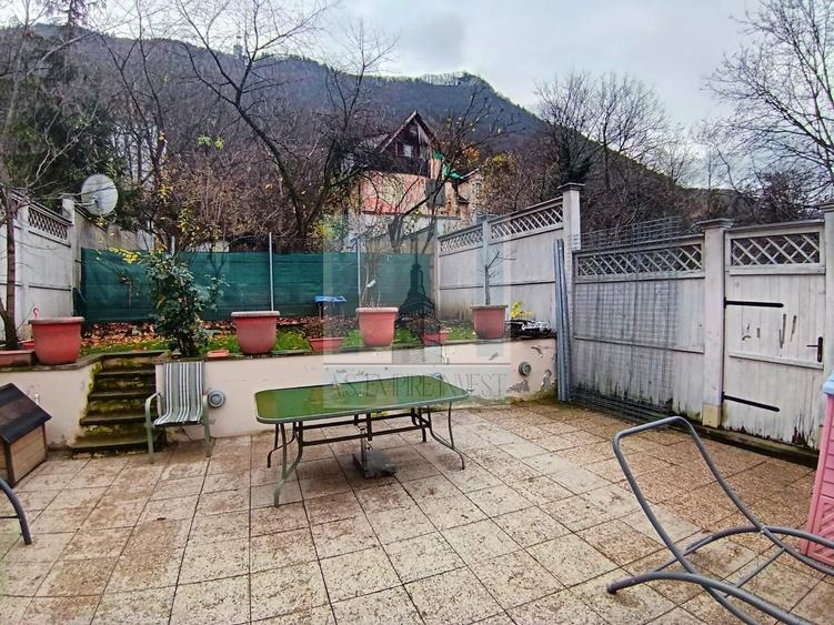 Apartament cu 4 camere decomandat, mobilat în Centrul Istoric