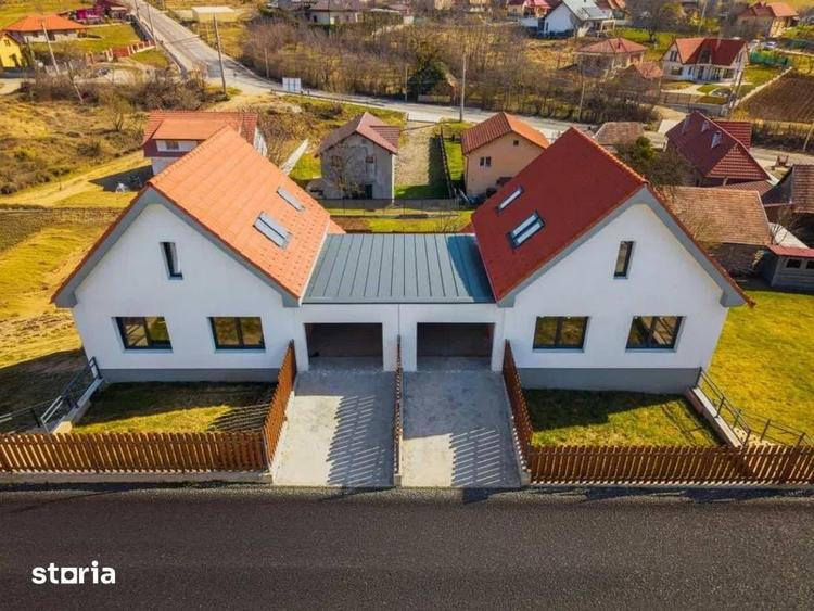 Casă cu 6 camere cu Teren 523 Mp în Ciurila