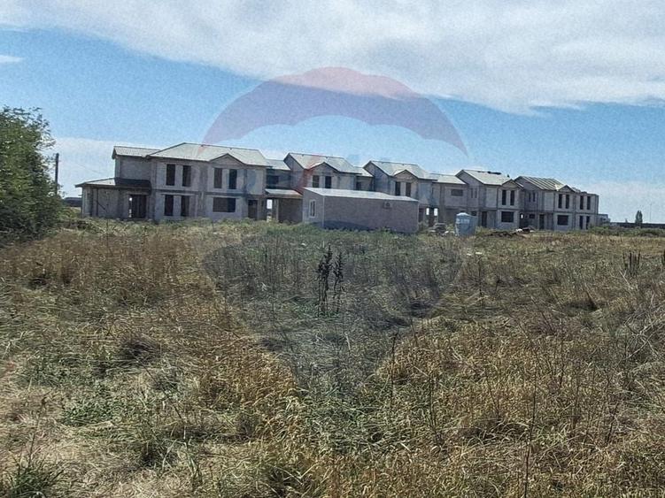 Teren agricol extravilan de 5316 mp, în Aradul Nou
