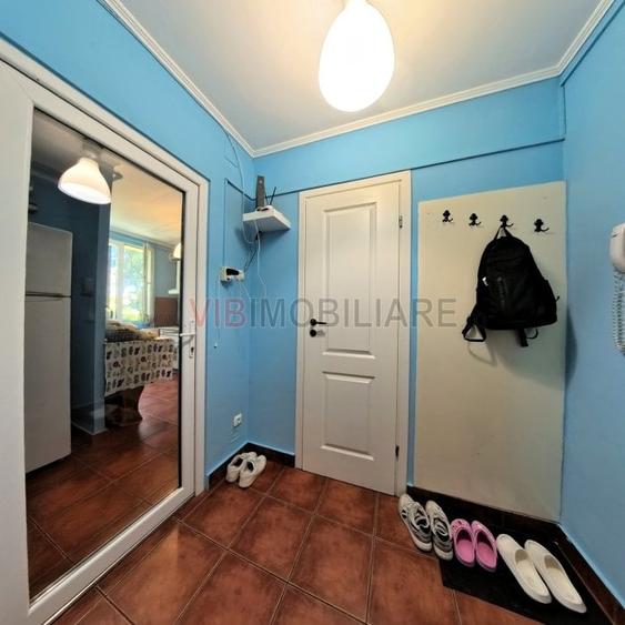 Apartament cu 2 camere decomandat în Drumul Taberei