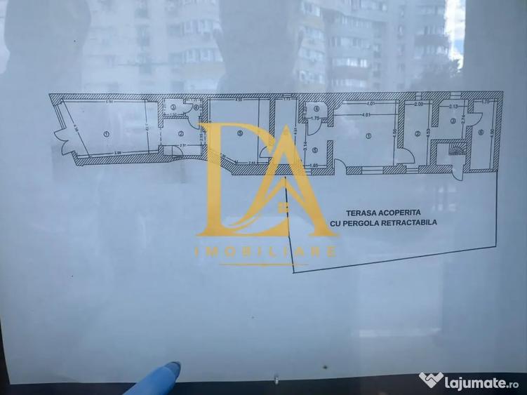 Spațiu comercial, de 130 mp, în Central