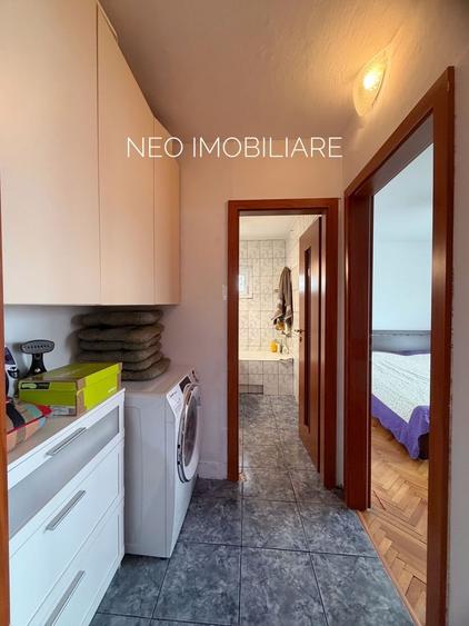 Apartament cu 2 camere semidecomandat, mobilat în Aradului