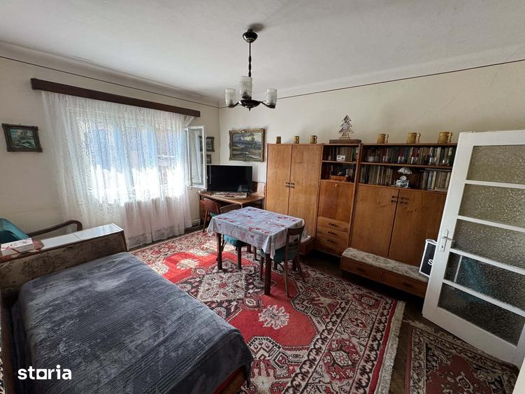 Casă cu 4 camere cu Teren 160 Mp în Ultracentral