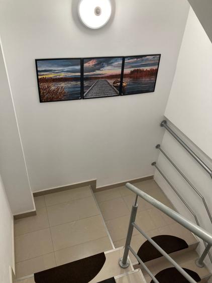 Casă cu 5 camere cu Canalizare în Dorobanților