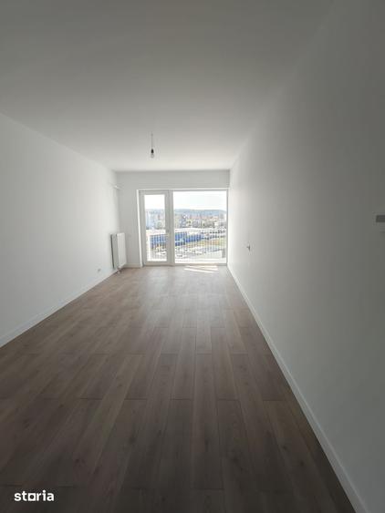 Apartament cu 2 camere în Baza 3