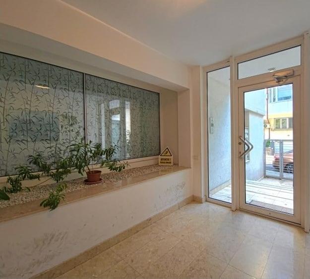 Apartament cu 4 camere în Dorobanți