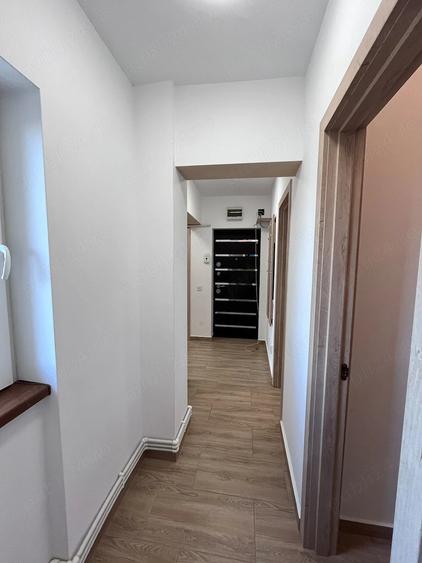 Apartament 2 camere,decomandat,etaj intermediar,centrala proprie,doua balcoane,Pacurari Alpha Bank - 7