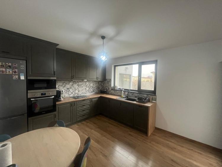 Casă modernă P+E, 150 mp utili, teren 510 mp, mobilată complet – zona Selgros - 2