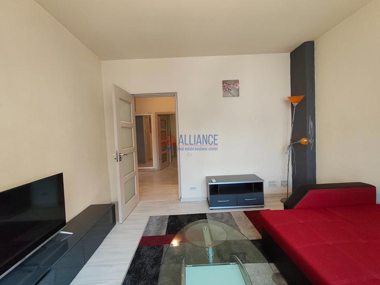 Apartament cu 2 camere decomandat în Tomis Mall