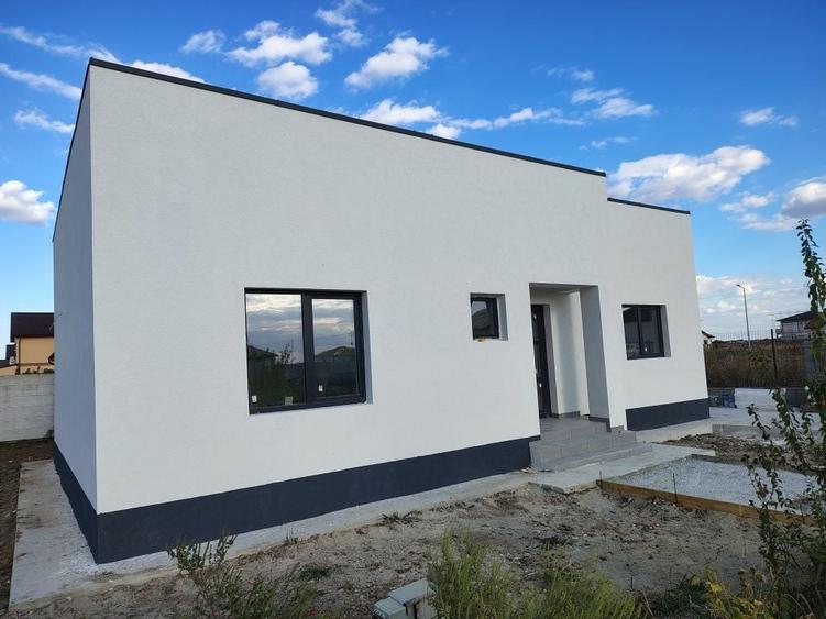 Casă cu 4 camere cu Teren 98 Mp în Berceni