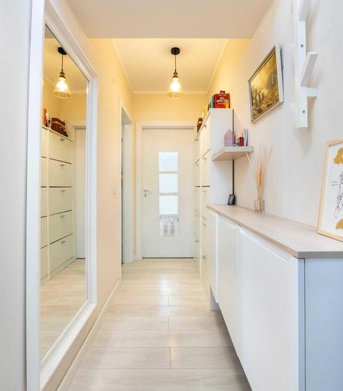 Apartament cu 2 camere semidecomandat în Pipera