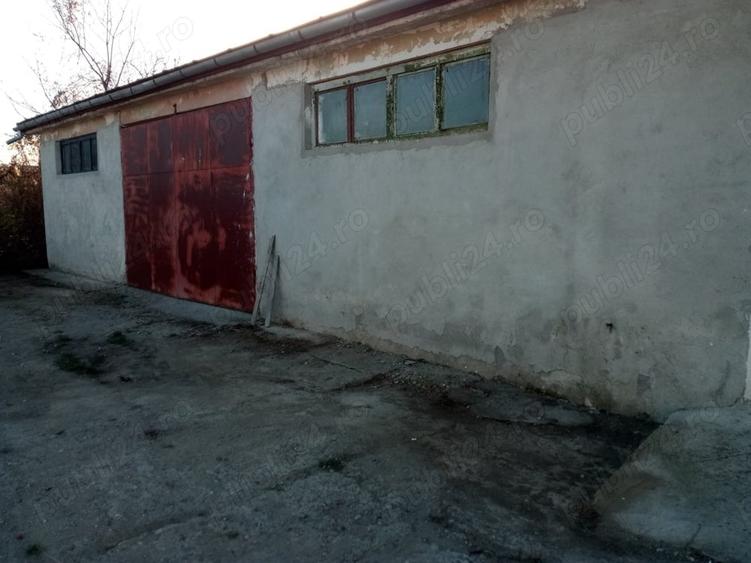 Spațiu comercial, de 600 mp, în Central