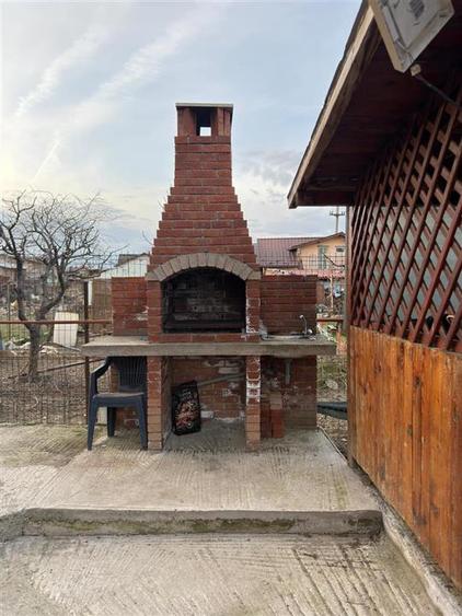 Casă individuală cu 6 camere cu Teren 517 Mp în Strejnicu