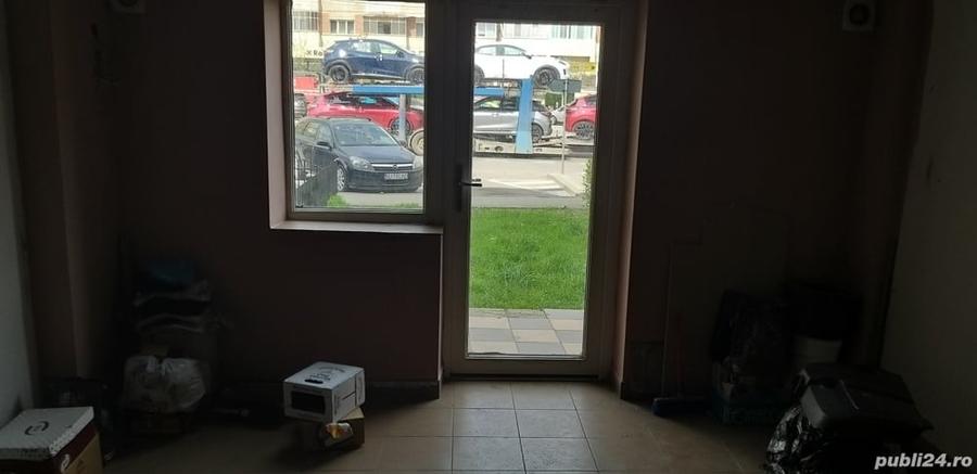 Spațiu comercial, de 30 mp, în Central