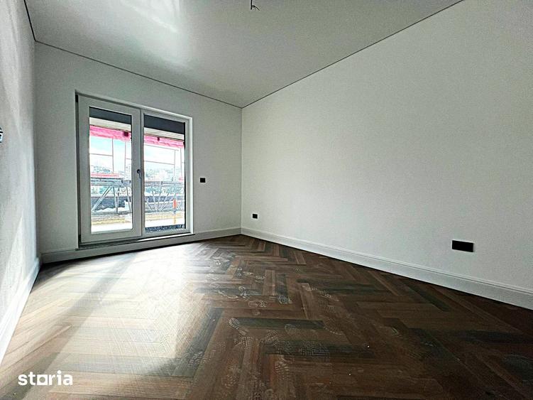 Apartament cu 3 camere decomandat în Tătărași