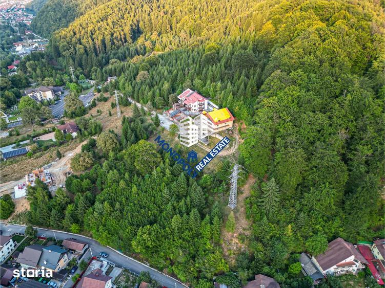 Teren de 7000 mp, în Central