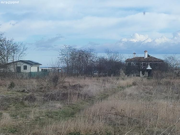 Teren de 750 mp, în Central
