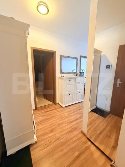 Apartament cu 2 camere semidecomandat, mobilat în Bună Ziua