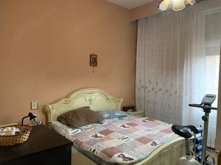 Casă cu 4 camere cu Teren 347 Mp în Sinaia