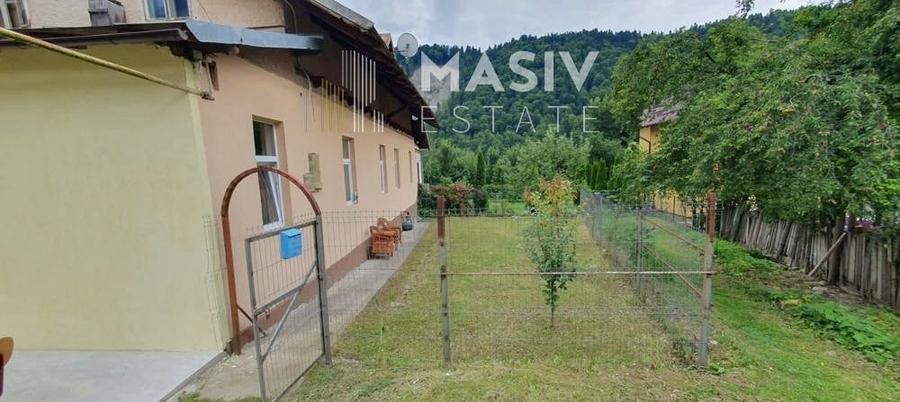 Casă individuală cu 2 camere cu Canalizare în Central