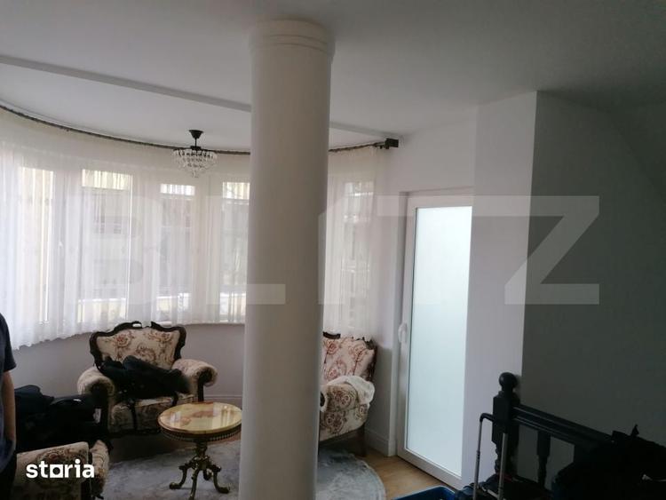 Apartament cu 3 camere decomandat, mobilat în Andrei Mureșanu